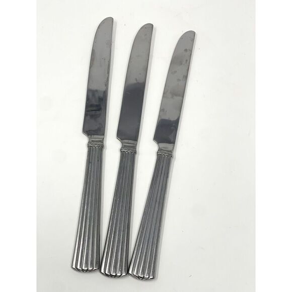 Reed & Barton TRINITY HALL Stainless Glossy Place Dinner Knives 9 5/8” Set Of 3 - Picture 1 of 5